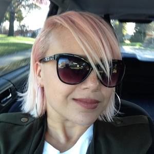 Meet your Posher, Joelly